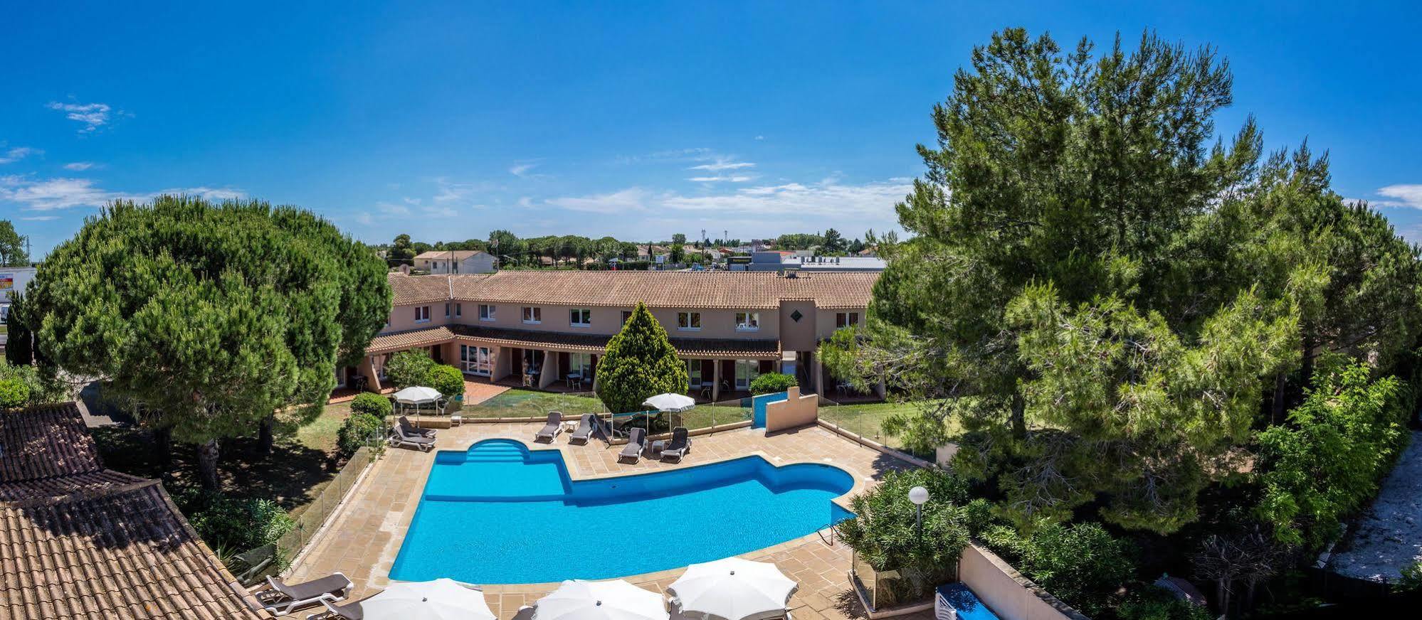 Artemia Aigues-Mortes - Hotel Avec Piscine Exterior photo